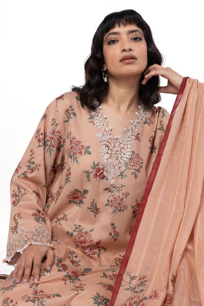 Embroidered | Lawn | Fabrics 3 Piece | USD 45.00