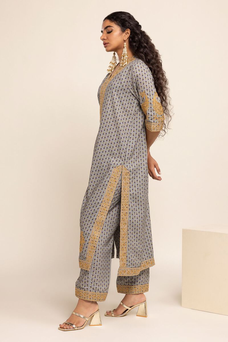  | Kurta | Embroidered | null