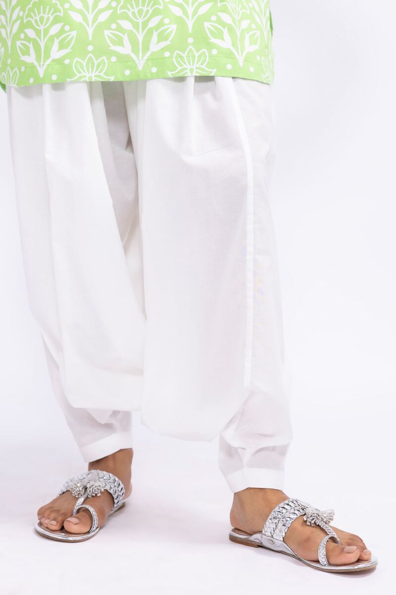  | Shalwar | null