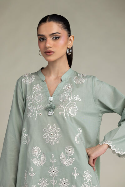 Embroidered | Cambric | Floral Cambric Kurta | USD 45.00