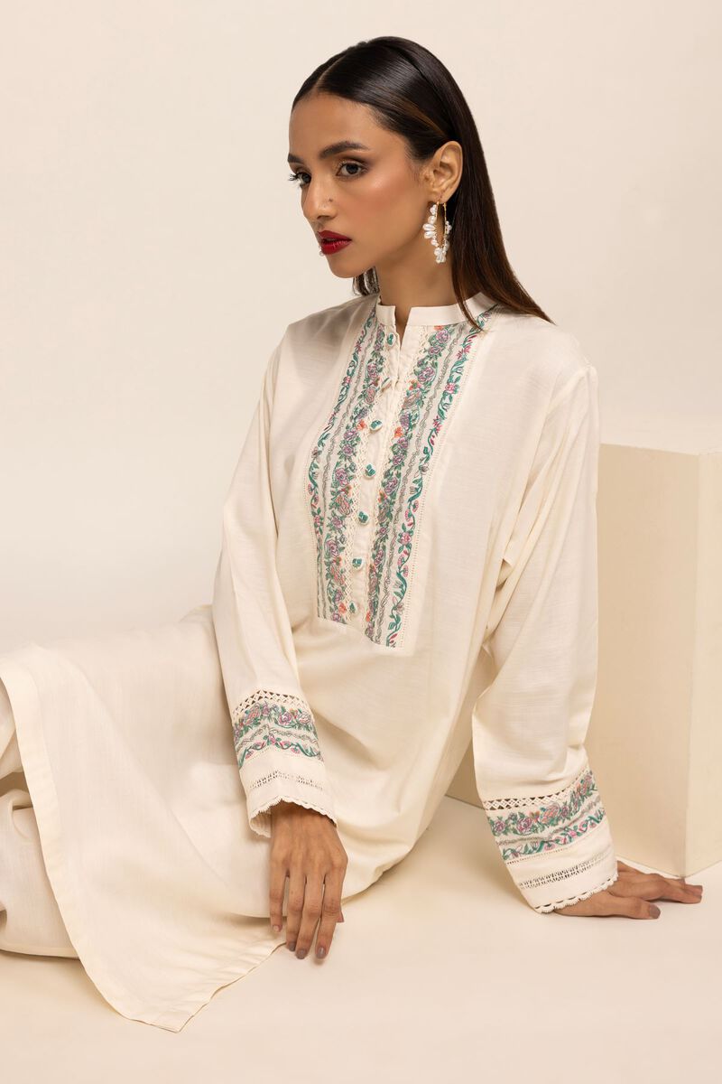 Buy Kurta | Embroidered | 12.80 USD | 1001791423 | Khaadi Global