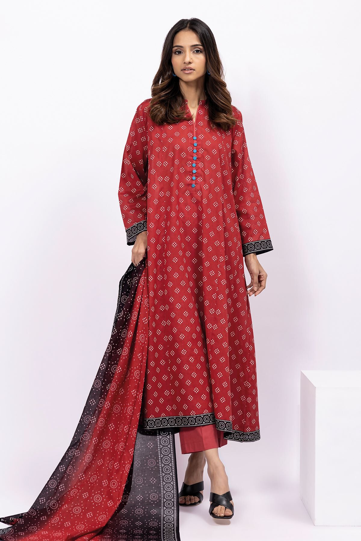 Khadi suit on sale dupatta price