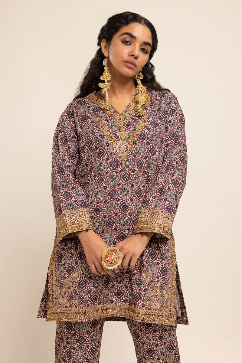  | Kurta | Embroidered | null