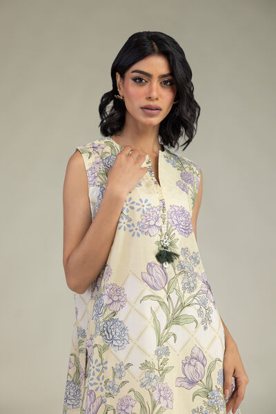 Embroidered | Cambric | Floral Sleeveless Kurta | USD 35.00