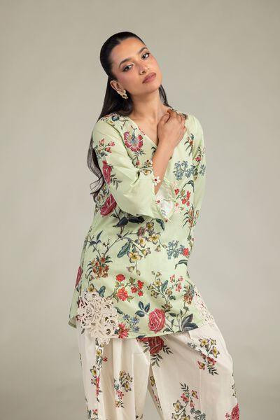 Embroidered | Cambric | Floral V-Neck Kurta | USD 45.00