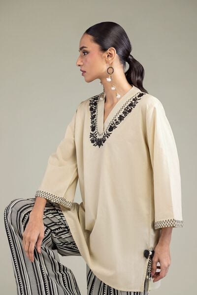 Embroidered | Cambric | Floral Cambric Kurta | USD 35.00