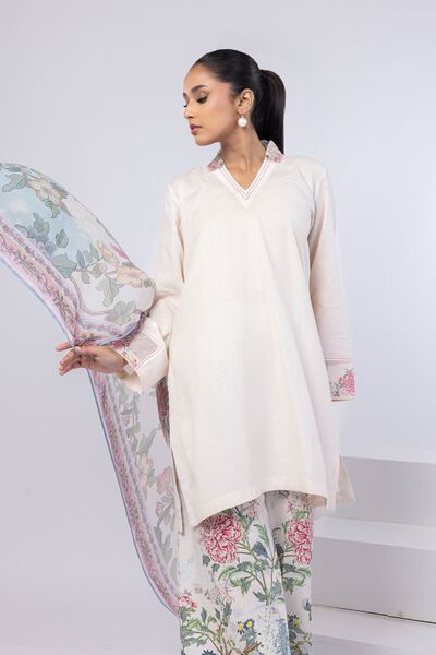 Embroidered | Dull Raw Silk | Kurta | USD 35.00