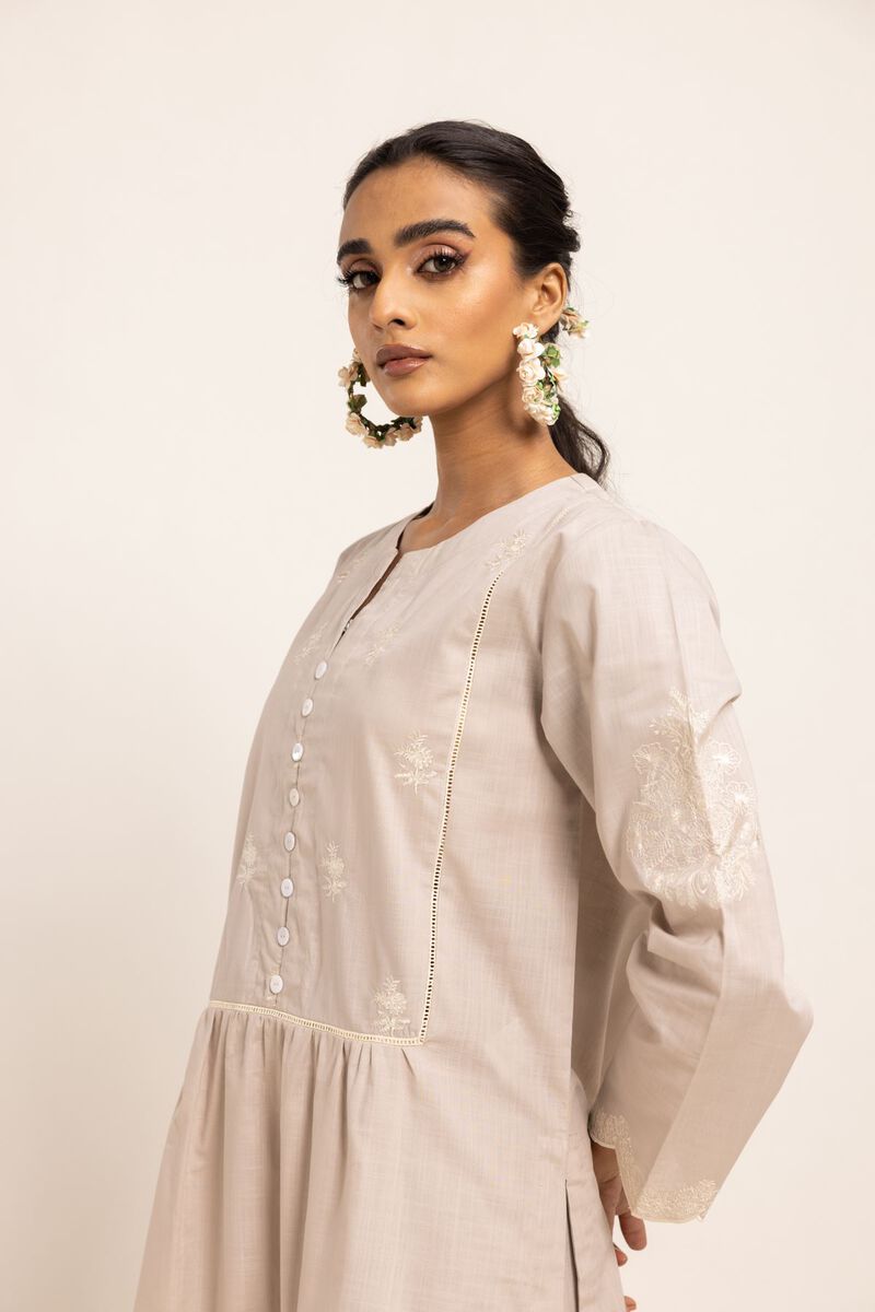  | Kurta | Embroidered | null
