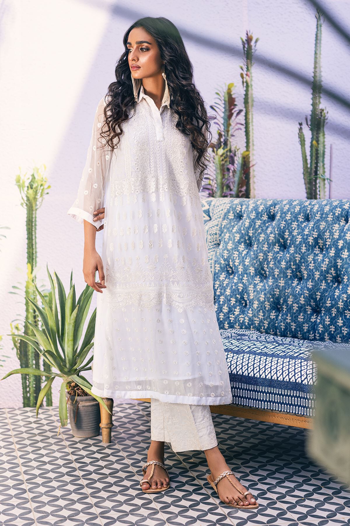 Buy Kurta Embroidered 18.00 USD 1001784589 Khaadi Global