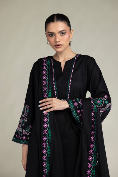 Embroidered | Lawn | Black Lawn Dupatta | USD 35.00
