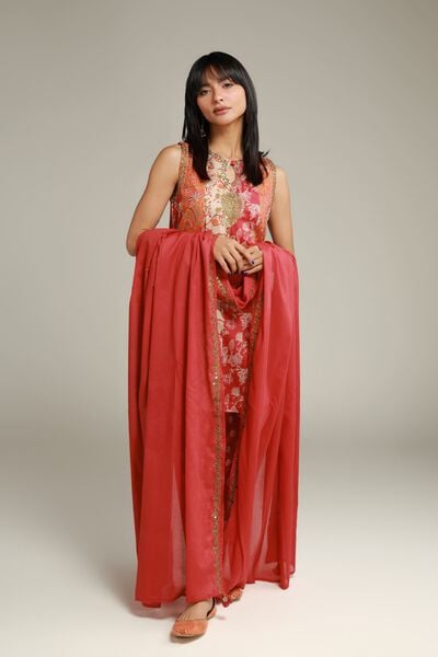 Embroidered | Cambric | Sleeveless Cambric Kurta | USD 30.00