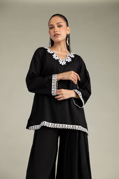 Embroidered | Cambric | Cambric Black Kurta | USD 40.00