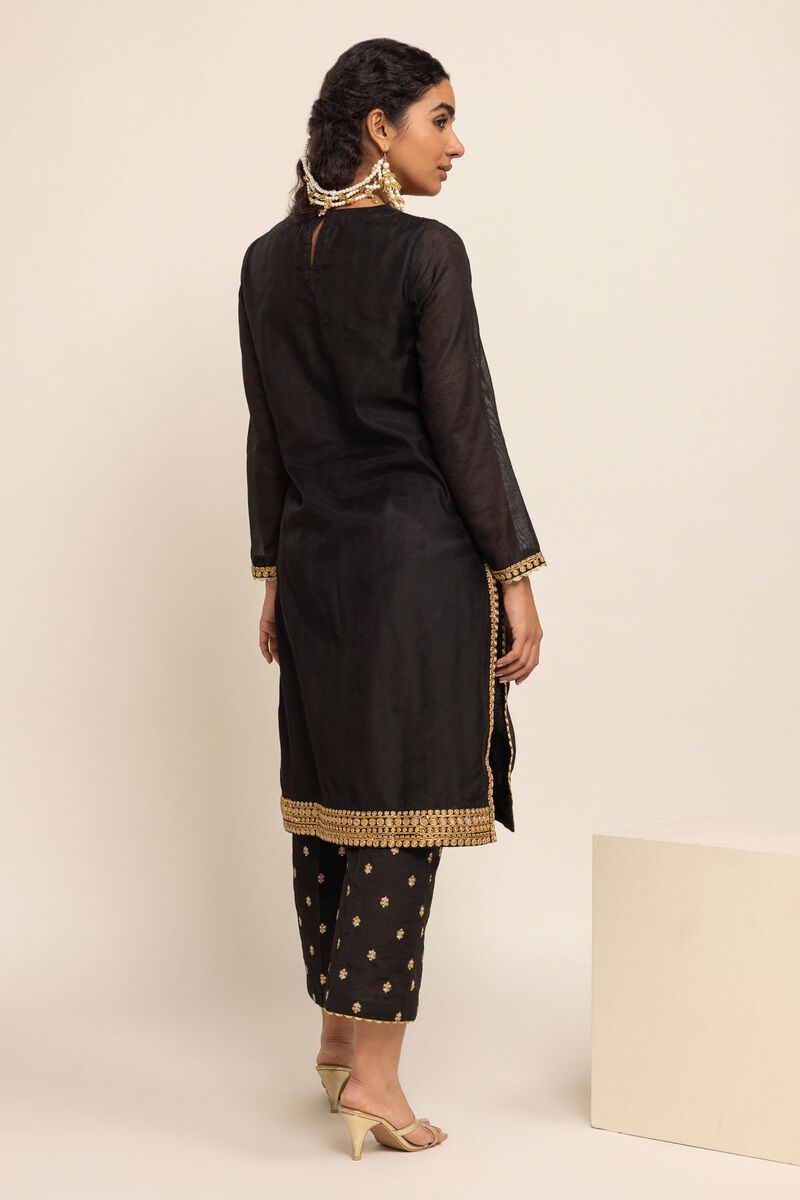  | Kurta | Embroidered | null