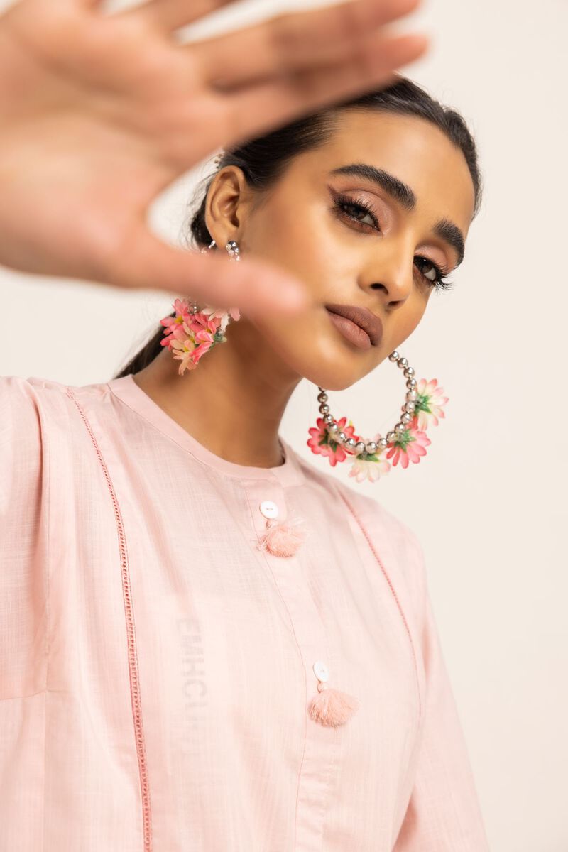  | Kurta | Embroidered | null