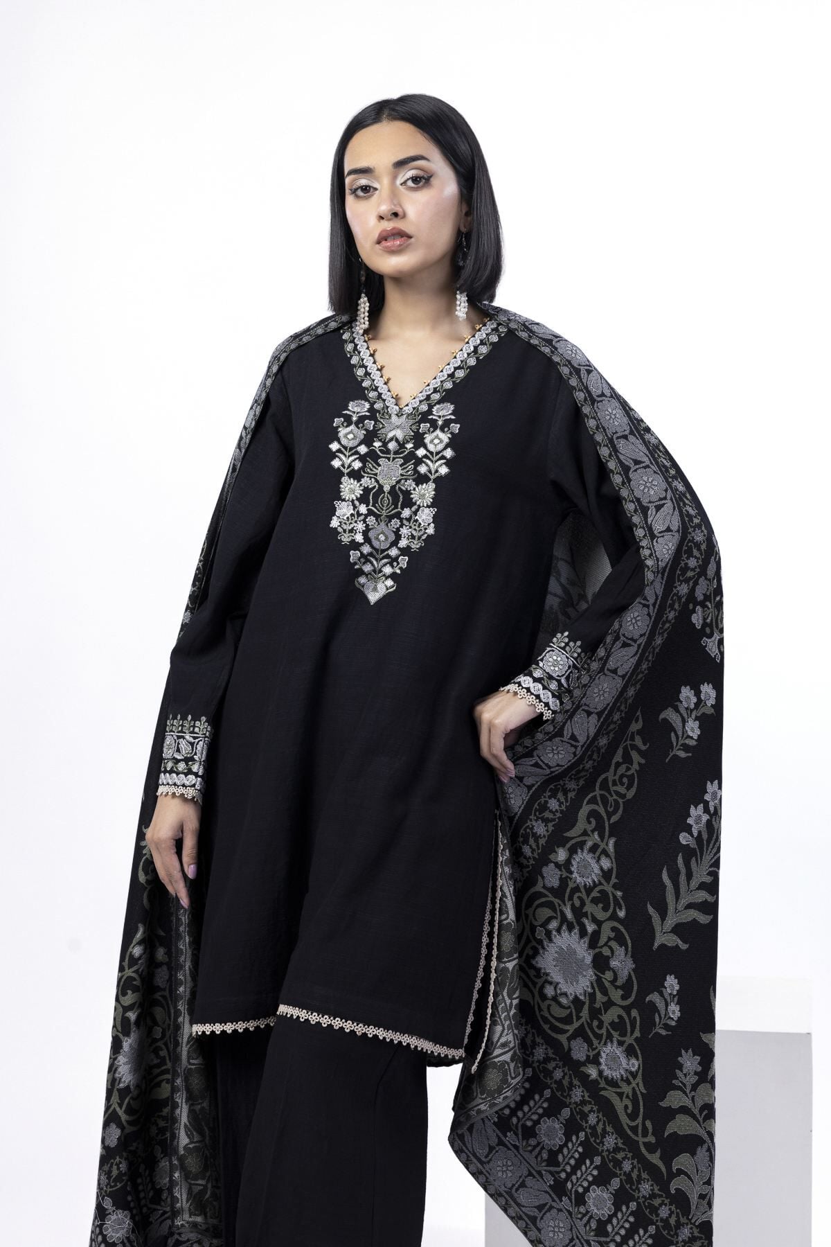 Buy Tailored 3 Piece | 0.0 N/A | KD02BST-VG_MULTI | Khaadi Global