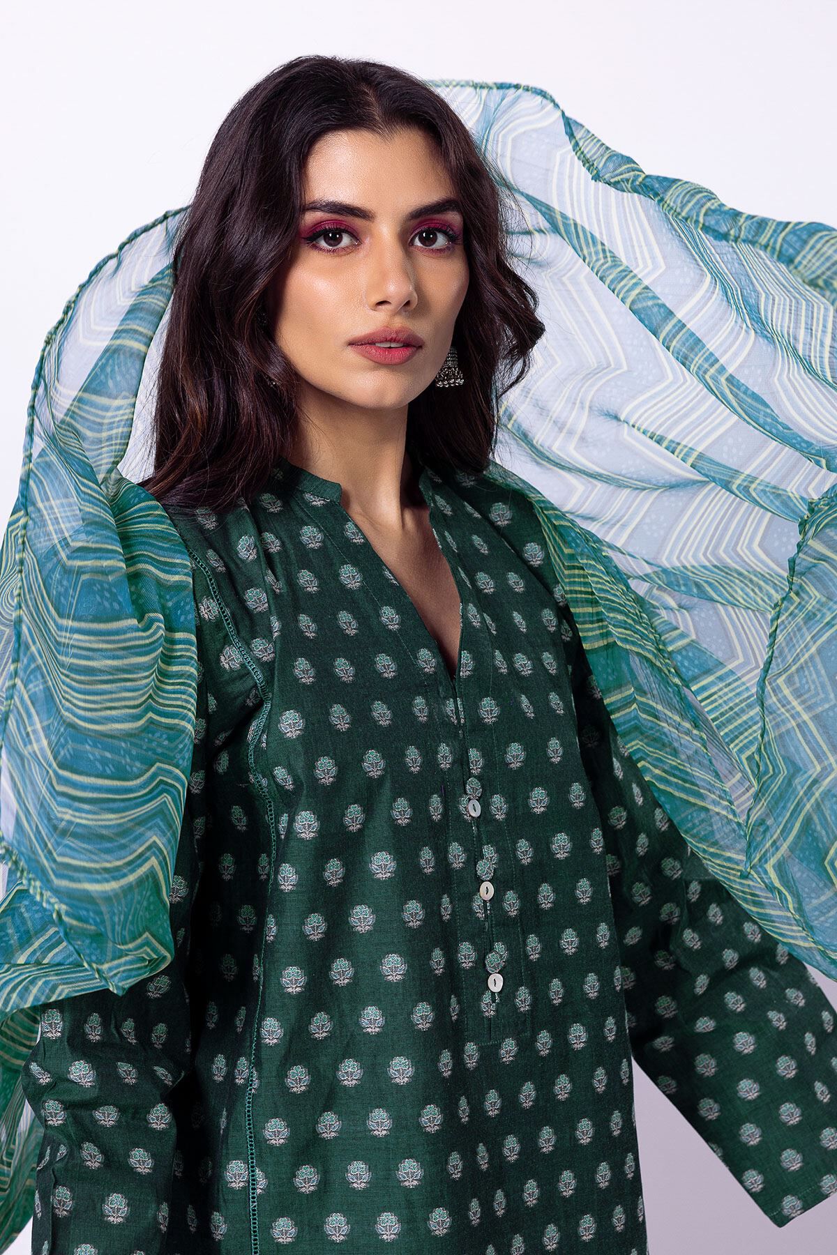 Khaadi suit deals price