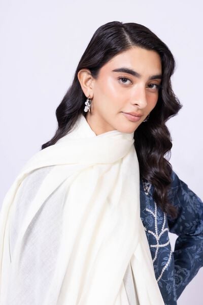 Dyed | Acrylic | Shawl | USD 15.00