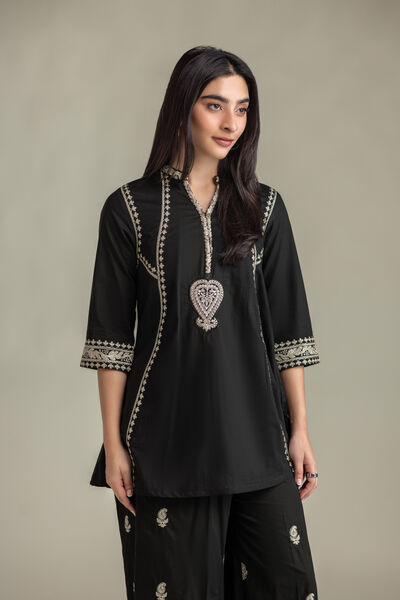 Embroidered | Cambric | Black Cambric Kurta | USD 45.00