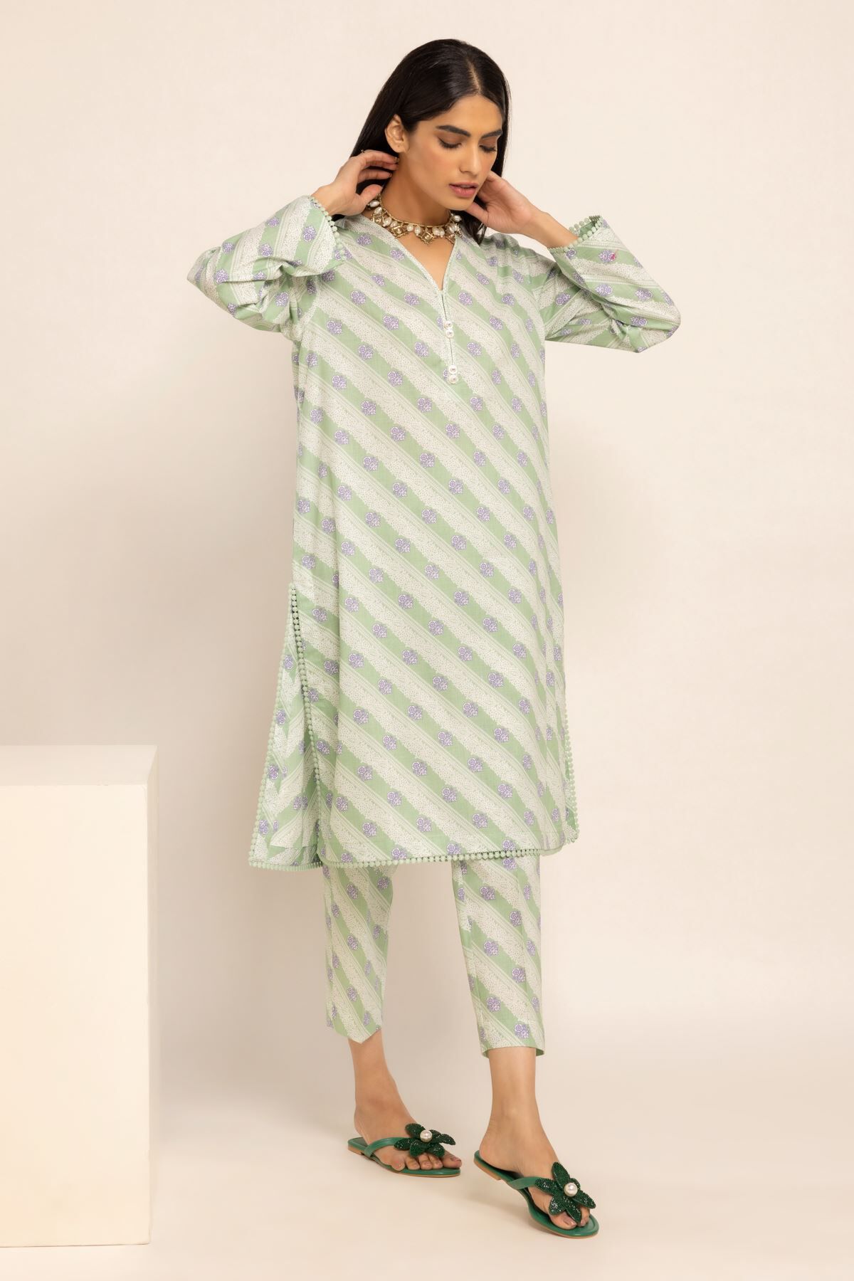 Khaadi ready to hotsell wear 2017 with price