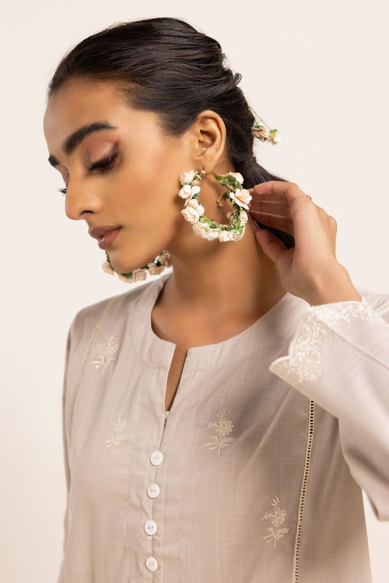  | Kurta | Embroidered | null