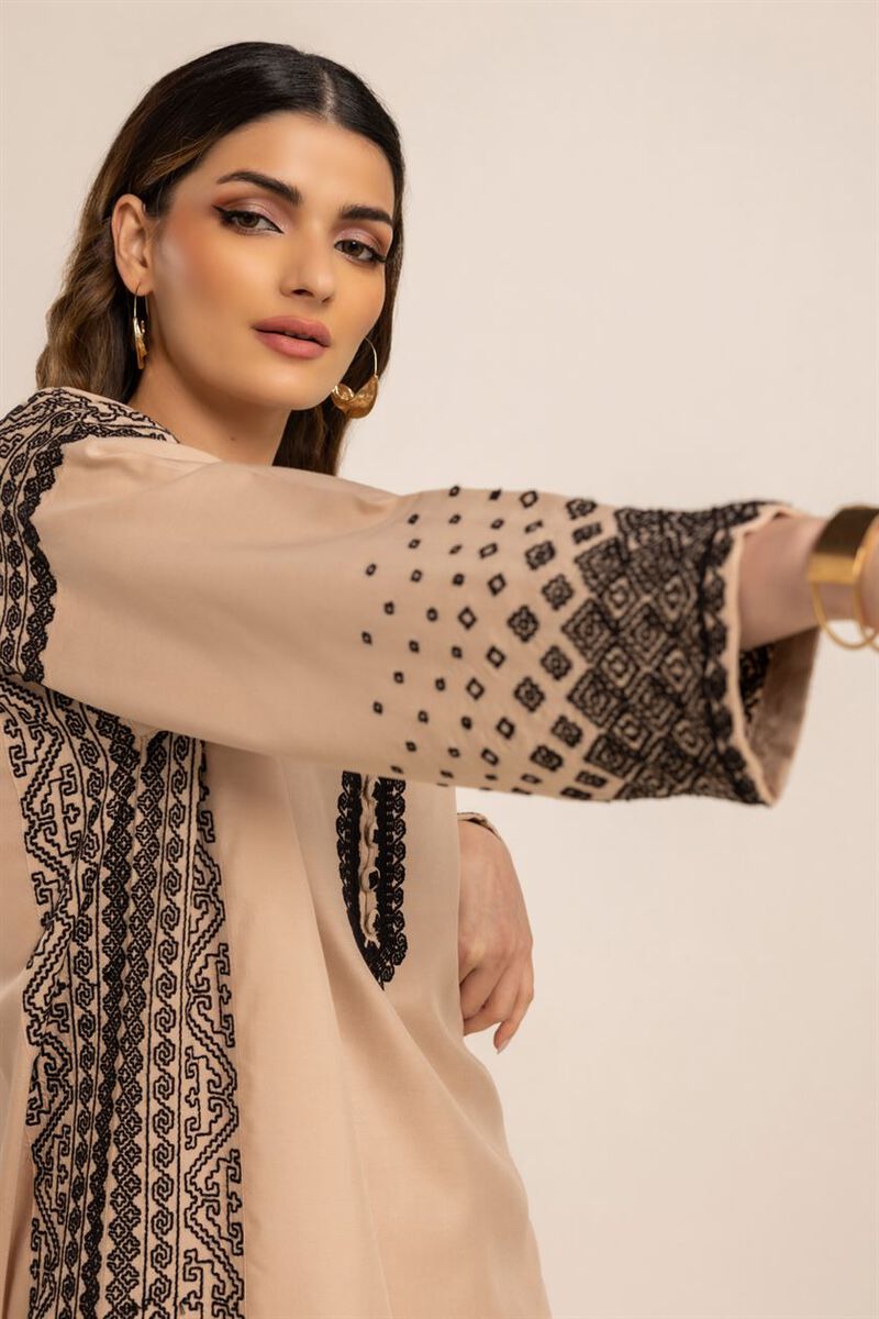  | Kurta | Embroidered | null