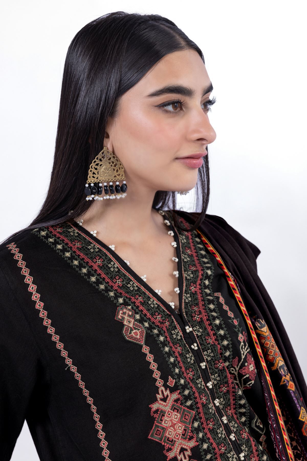 Buy Fabrics 3 Piece | 0.0 N/A | DCH01-VG_BLACK | Khaadi Global