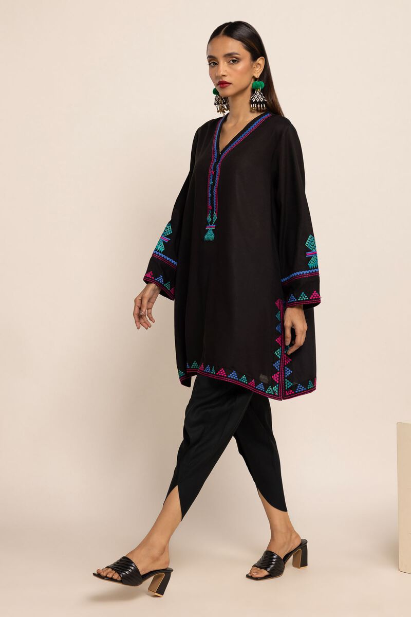  | Kurta | Embroidered | null
