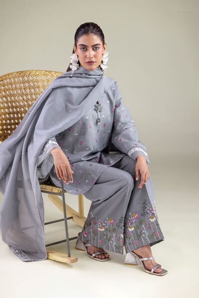 Embroidered | Mesuri | Floral V-Neck Kurta | USD 27.50