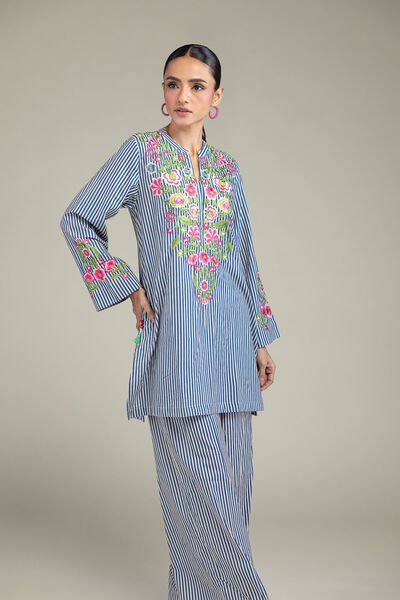 Embroidered | Cambric | Blue Floral Kurta | USD 35.00