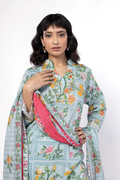 Embroidered | Lawn | Fabrics 3 Piece | USD 45.00