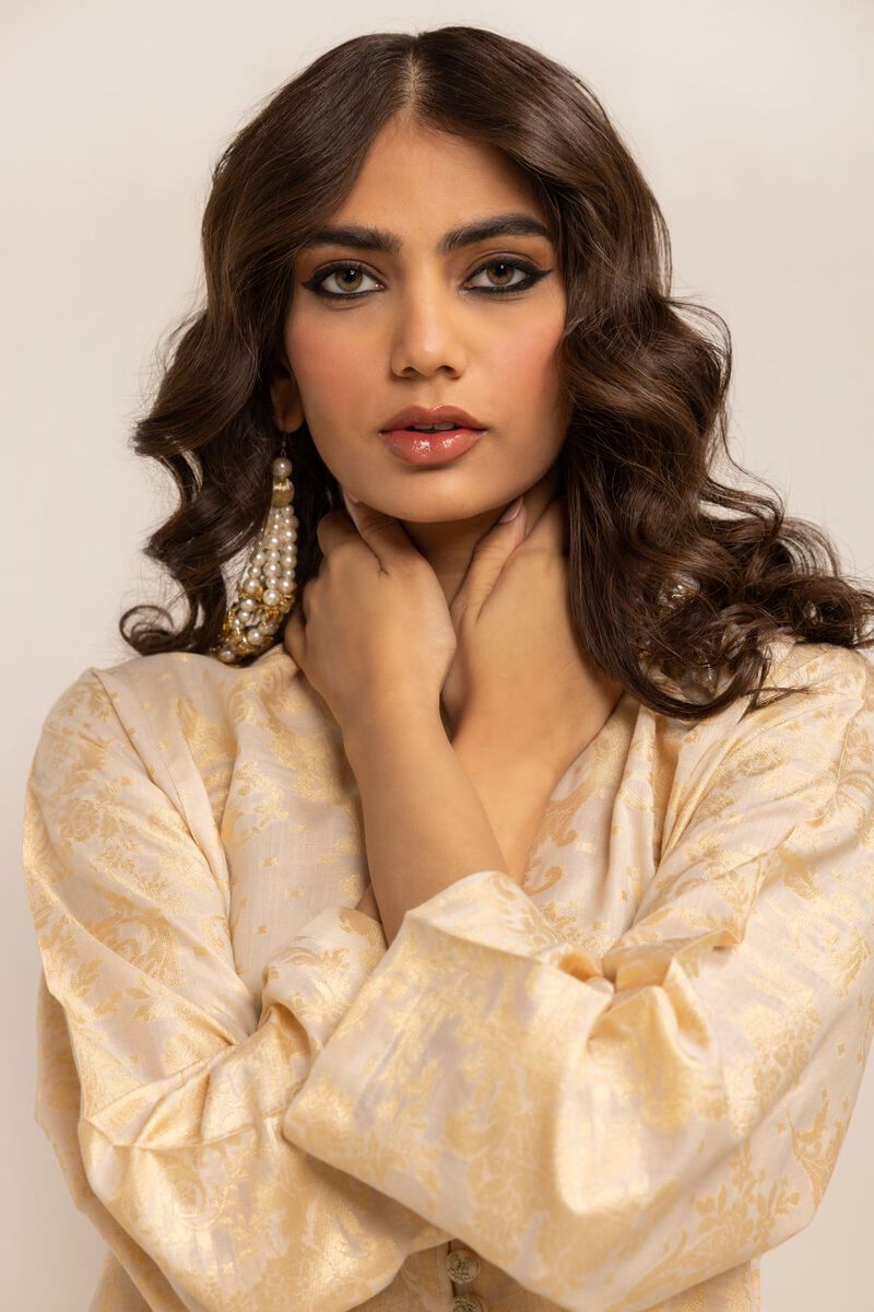  | Kurta | Embroidered | null