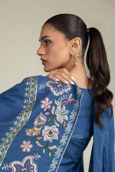 Embroidered | Lawn | Floral Blue Dupatta | USD 40.00