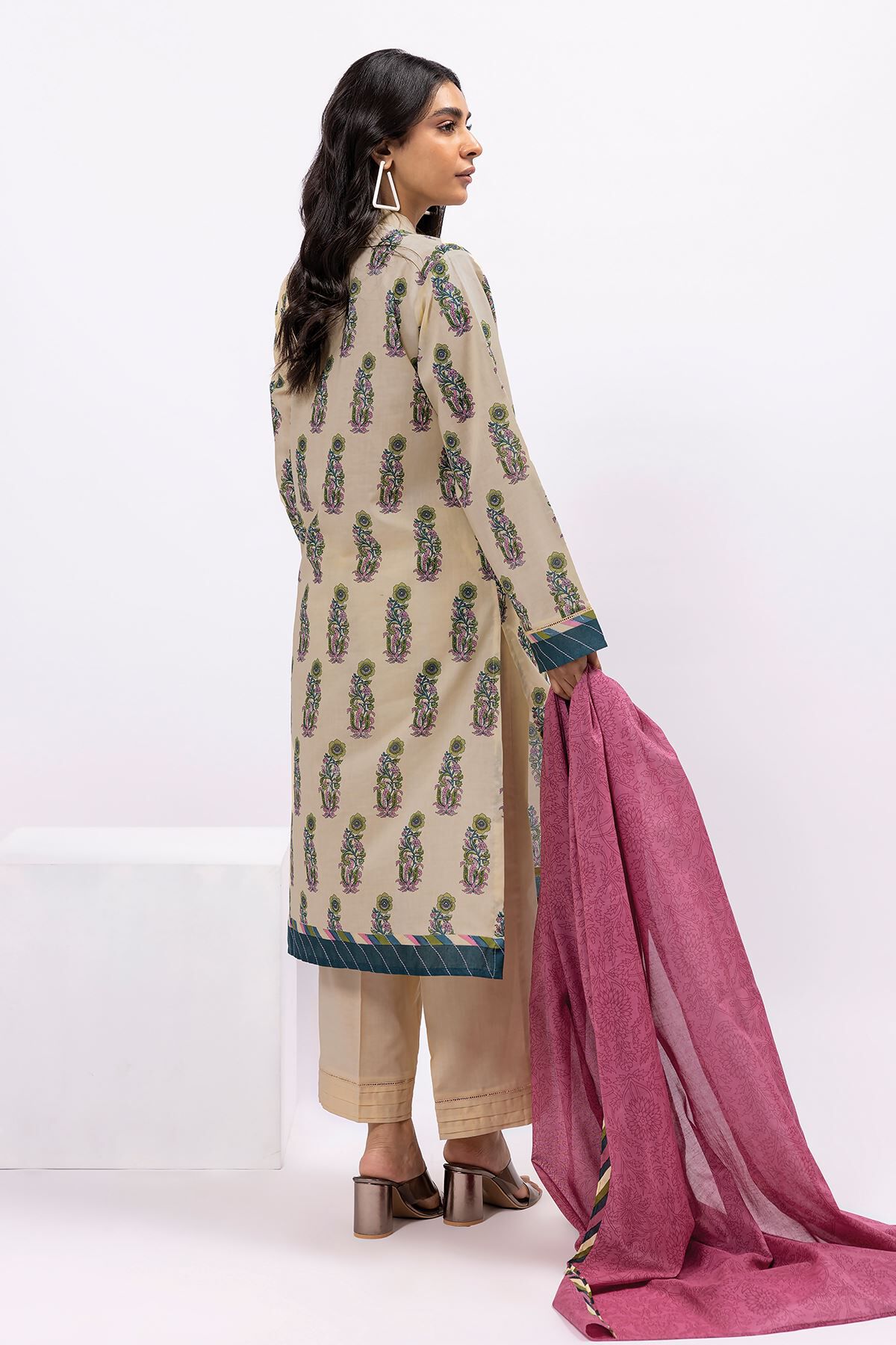 Fabrics 3 Piece Suit
