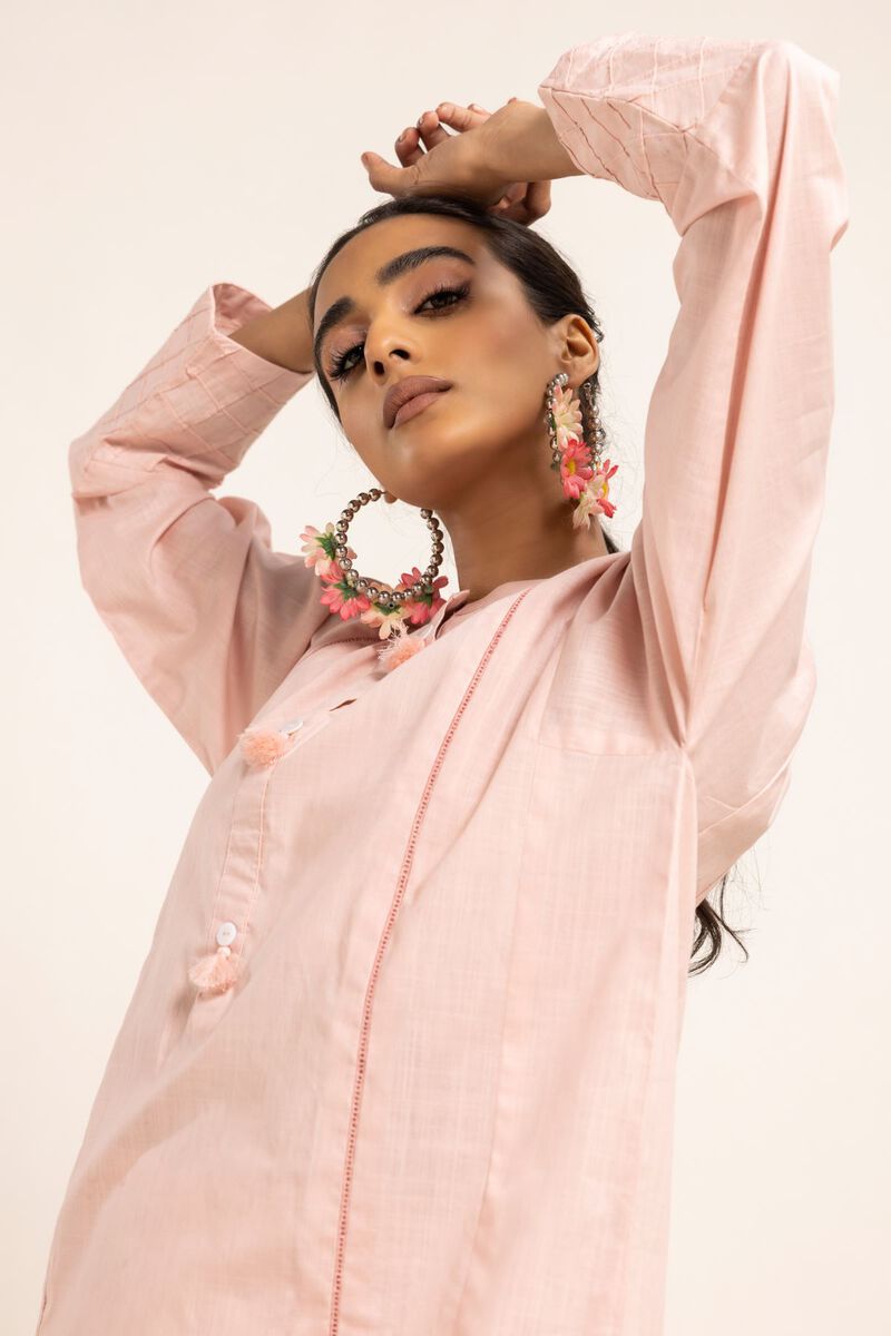  | Kurta | Embroidered | null