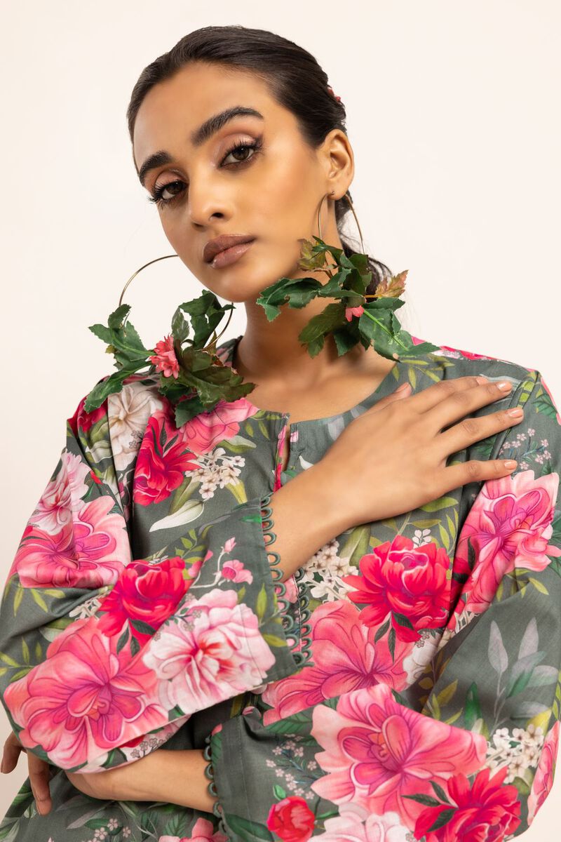  | Kurta | Embroidered | null
