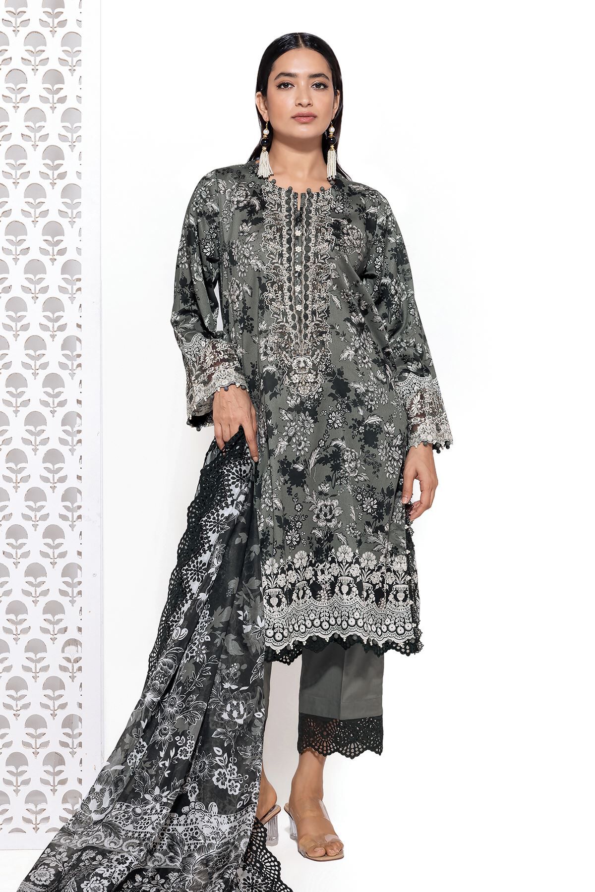 Black Friday Sales and Deals 2024 Khaadi Global