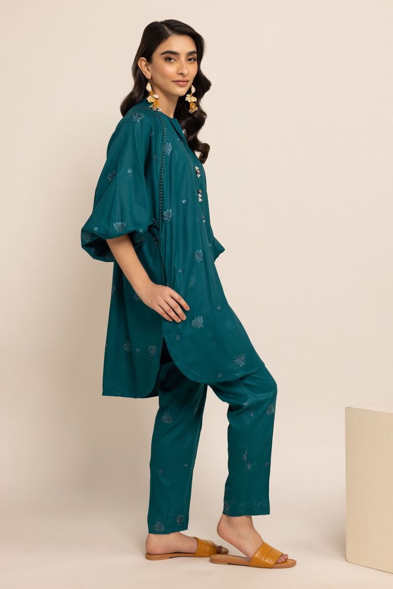  | Kurta | Embroidered | null