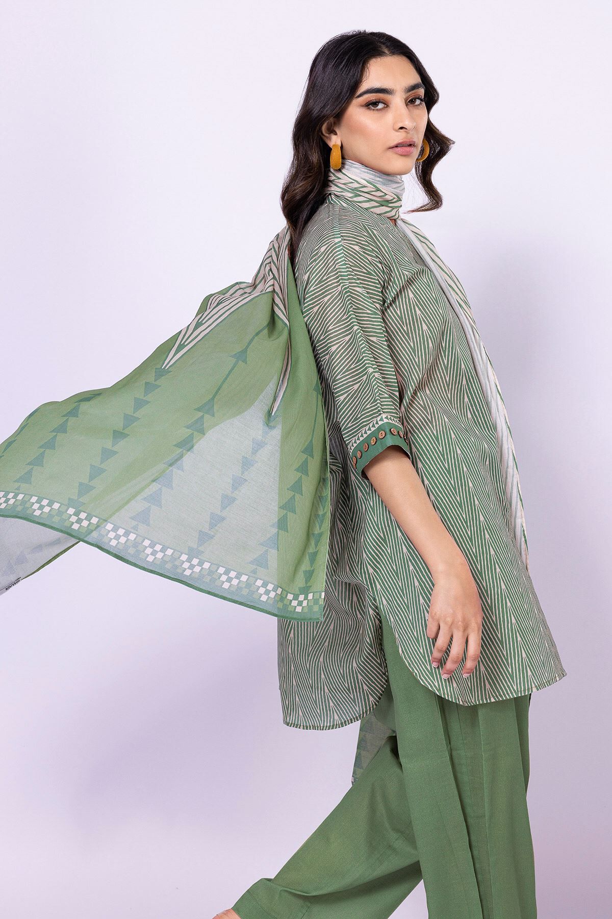 Khaadi lawn 3 piece suit discount