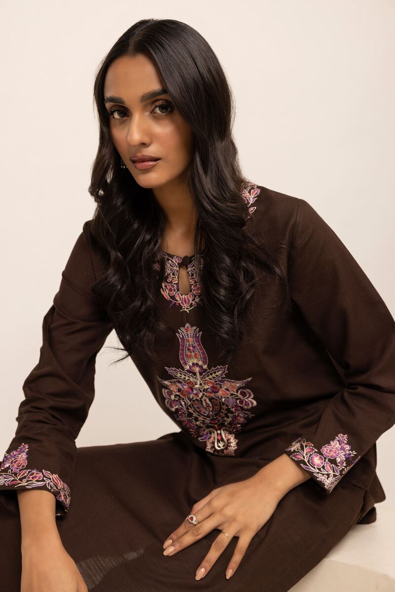 Buy Kurta | Embroidered | 10.40 USD | 1001793478 | Khaadi Global