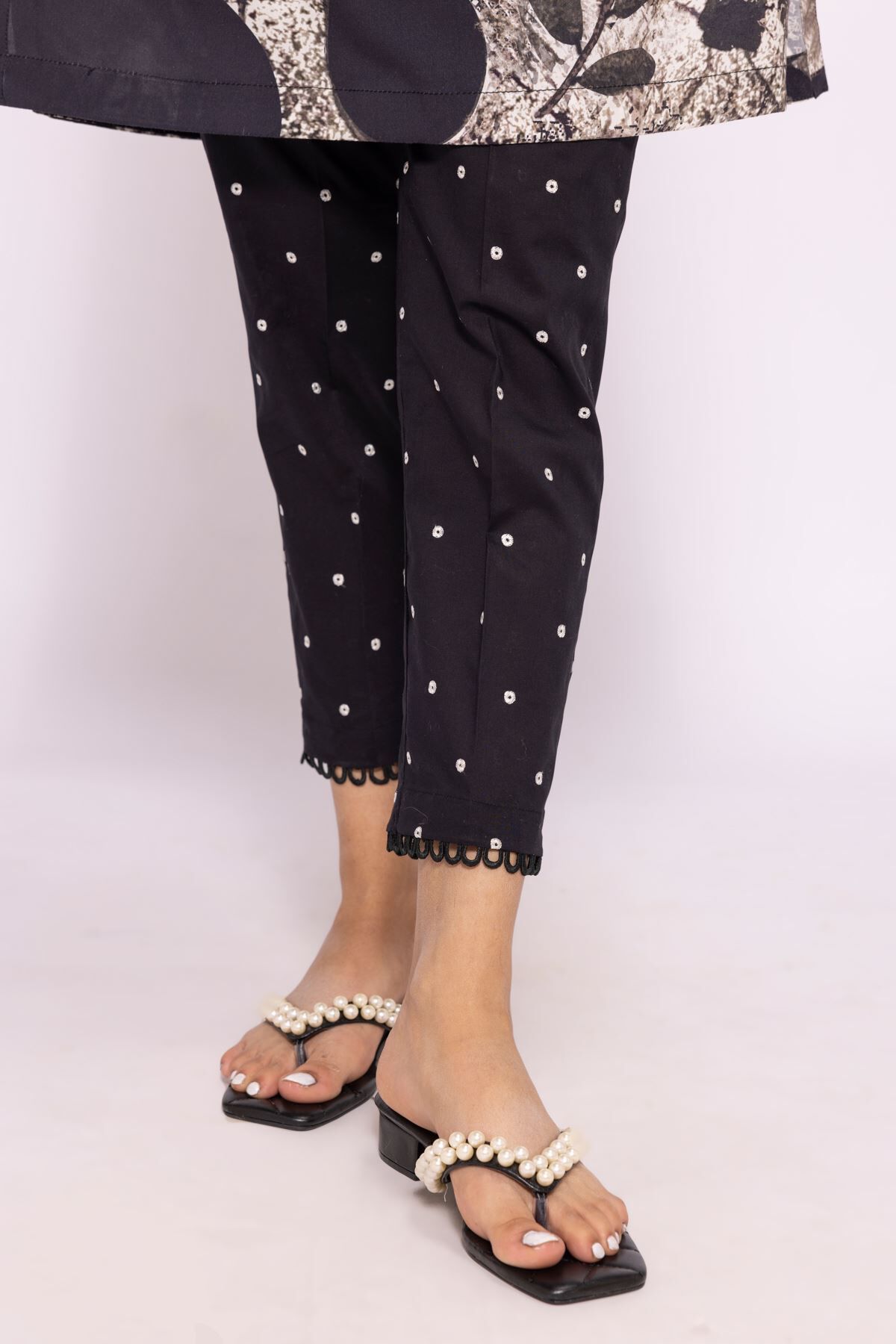 Khaadi trousers hotsell