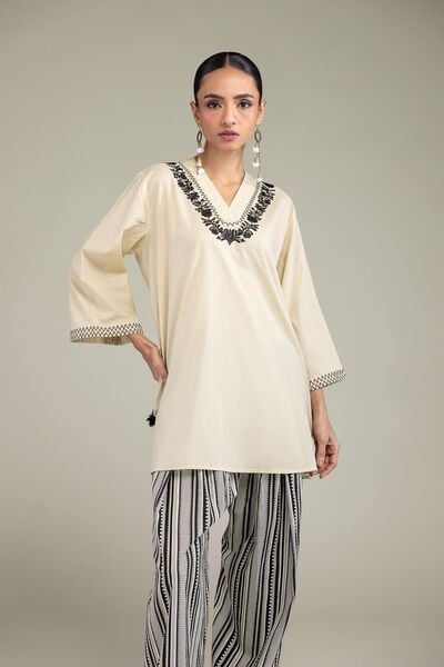 Embroidered | Cambric | Floral Cambric Kurta | USD 35.00