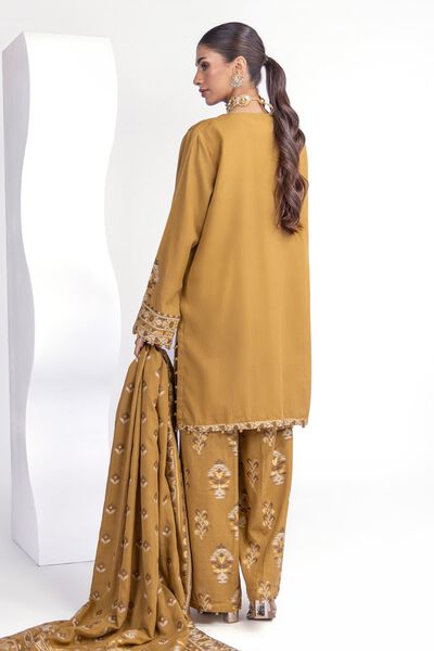 Dyed | Jacquard | Fabrics 3 Piece | USD 27.50