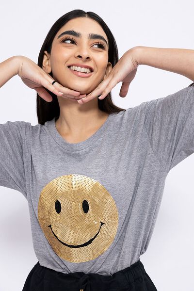 Drop shoulder T-shirt