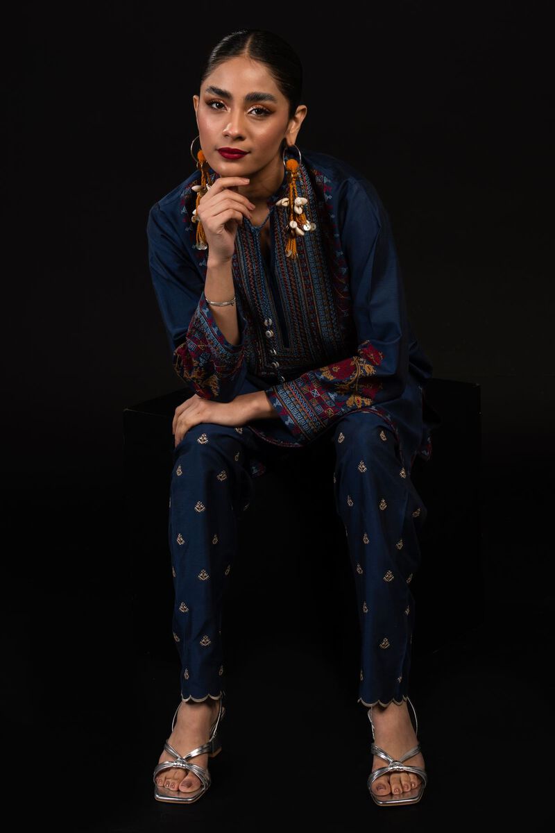  | Kurta | Embroidered | null