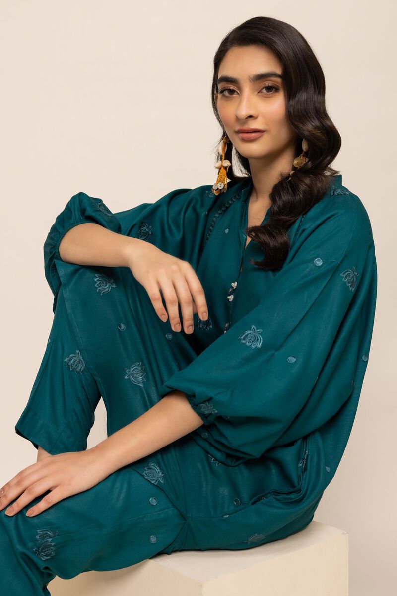  | Kurta | Embroidered | null