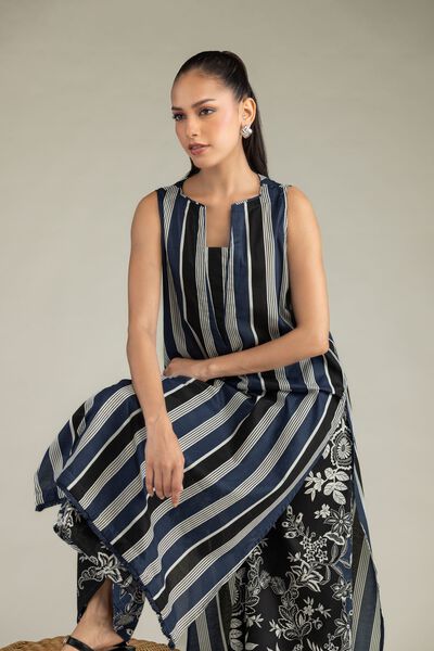 Printed | Cambric | Sleeveless Longline Kurta | USD 35.00