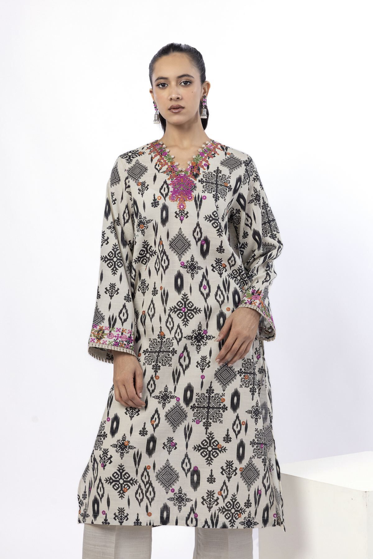 Buy Fabrics 2 Piece | Top and Bottom | 0.0 N/A | KW58A-VG_MULTI