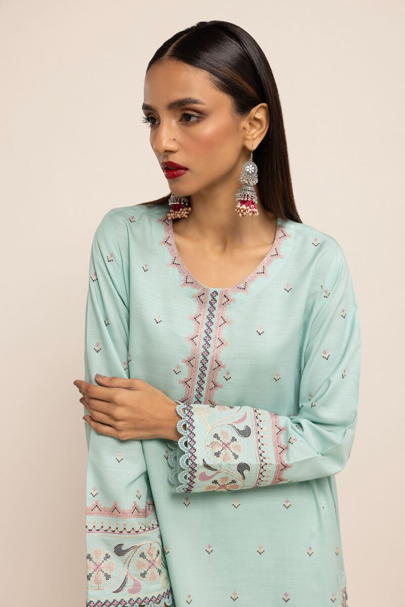  | Kurta | Embroidered | null
