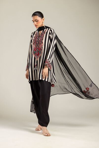 Embroidered | Chiffon | Black Chiffon Dupatta | USD 35.00