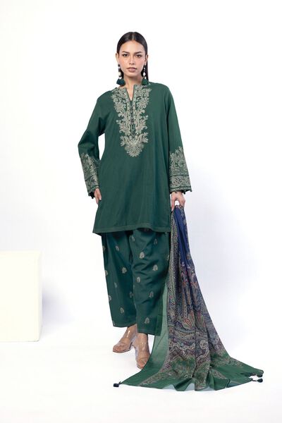 Dyed | Jacquard | Fabrics 3 Piece | USD 45.00